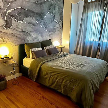 A La Hotel Honfleur